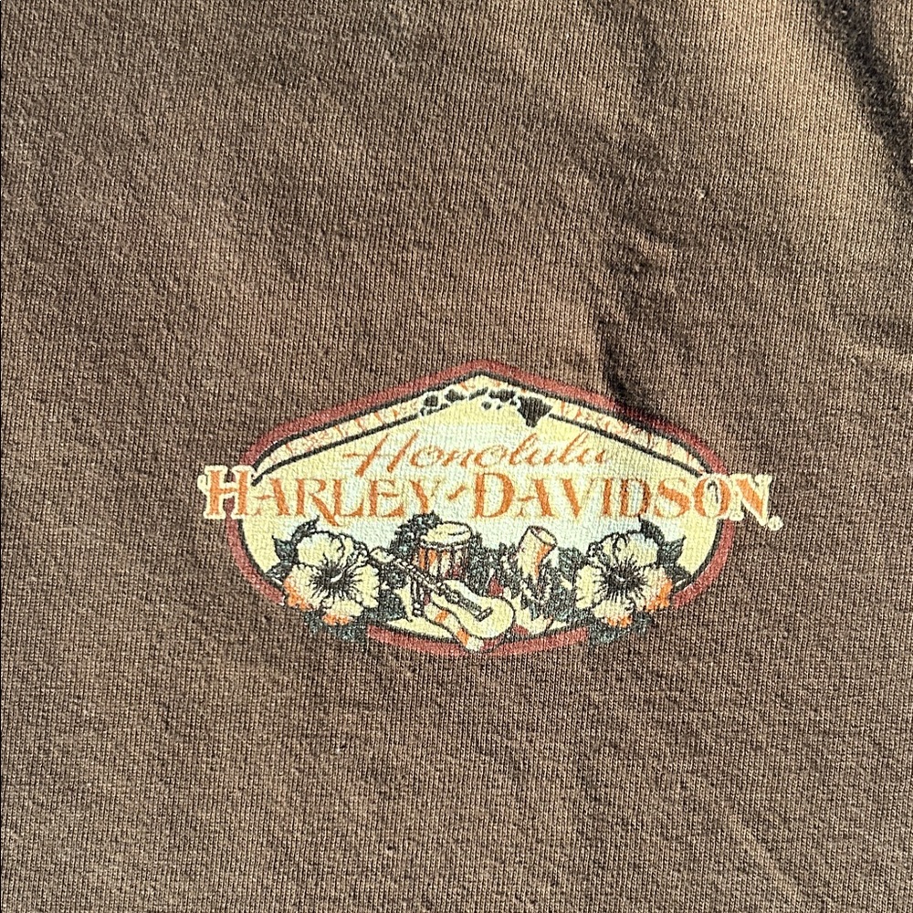 Pacific Harley-Davidson Brown Honolulu Tee with Hawaiian Islands Logo